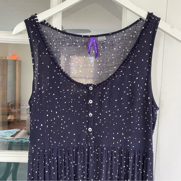 Seraphine Maternity Tiered Maxi Dress Small Navy White Dot - Picture 2 of 16